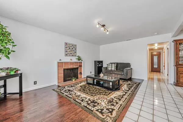 Santa Clara, CA 95051,3510 Cabrillo AVE