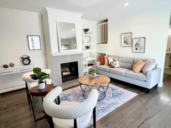 San Mateo, CA 94403,1919 Alameda De Las Pulgas 26