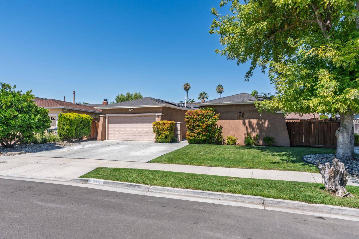 San Jose, CA 95123,5945 Montalvo DR