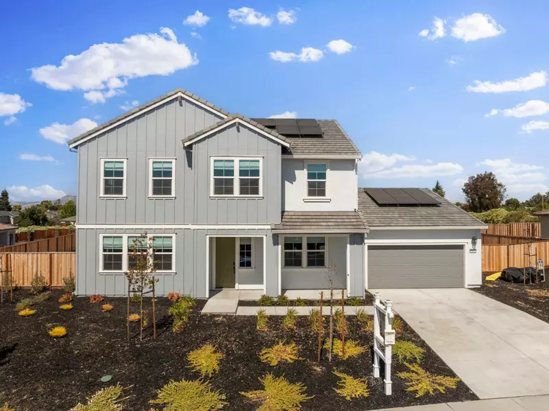 191 Scarlett WAY, Hollister, CA 95023
