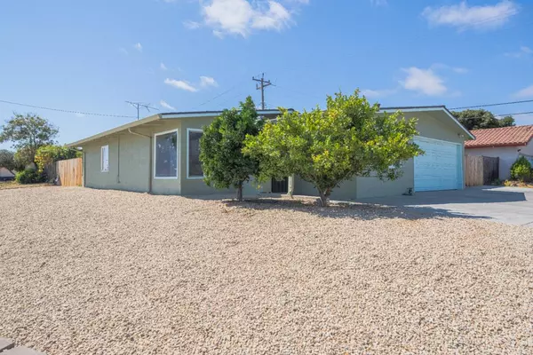 96 Shasta WAY, Salinas, CA 93905