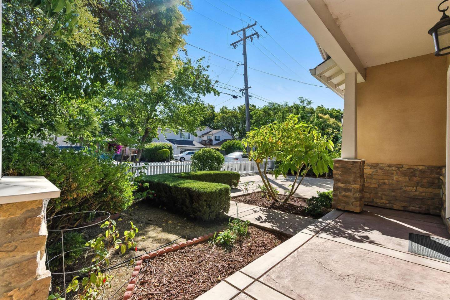 San Mateo, CA 94401,313 N Eldorado ST