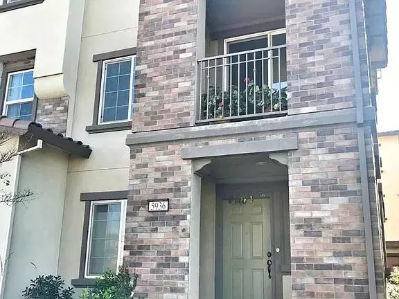 Fremont, CA 94555,5936 Via Lugano
