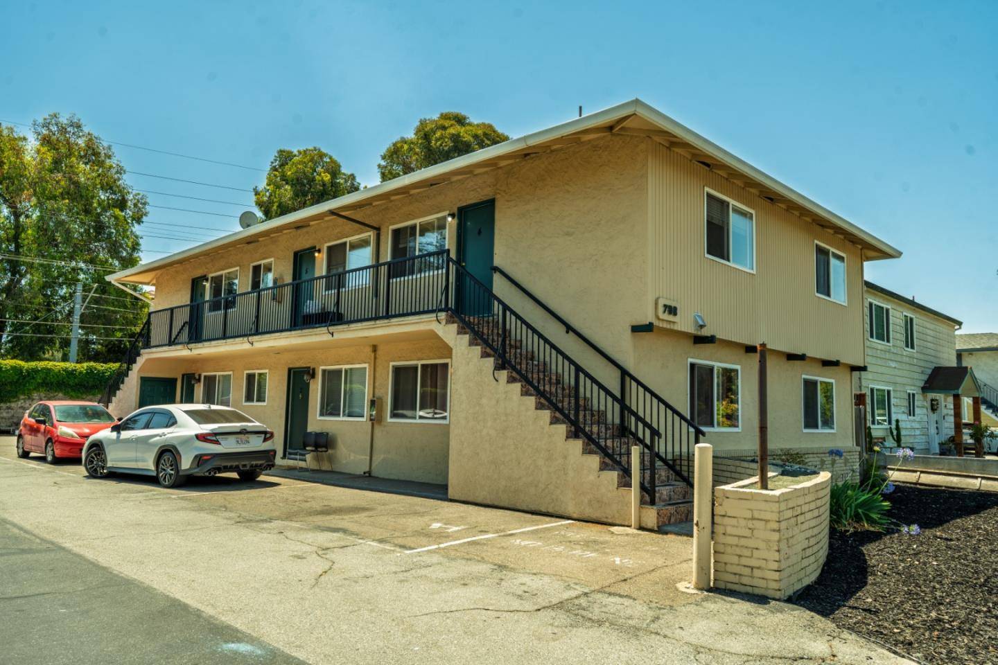 San Jose, CA 95128,798 Deland AVE