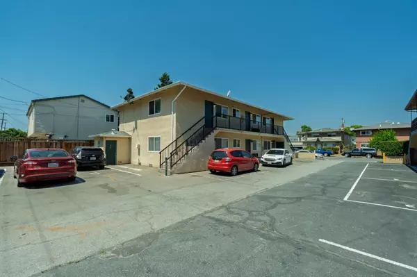 San Jose, CA 95128,798 Deland AVE