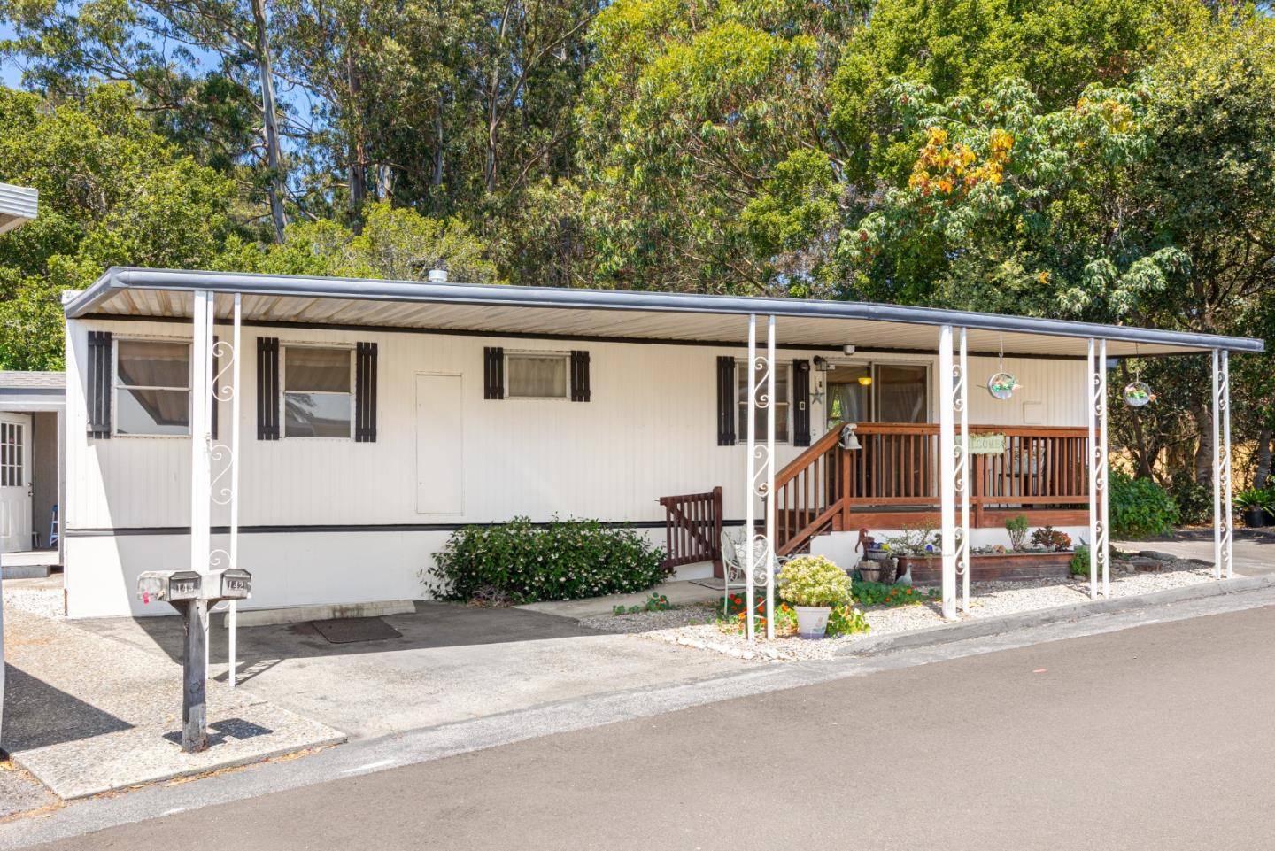 100 Rodeo Gulch RD 142, Soquel, CA 95073