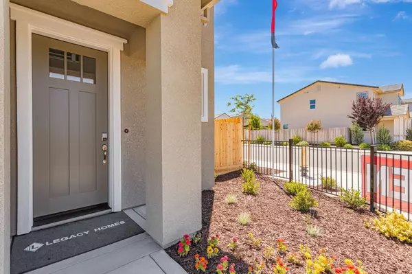 Hollister, CA 95023,1153 Coyote Peak WAY