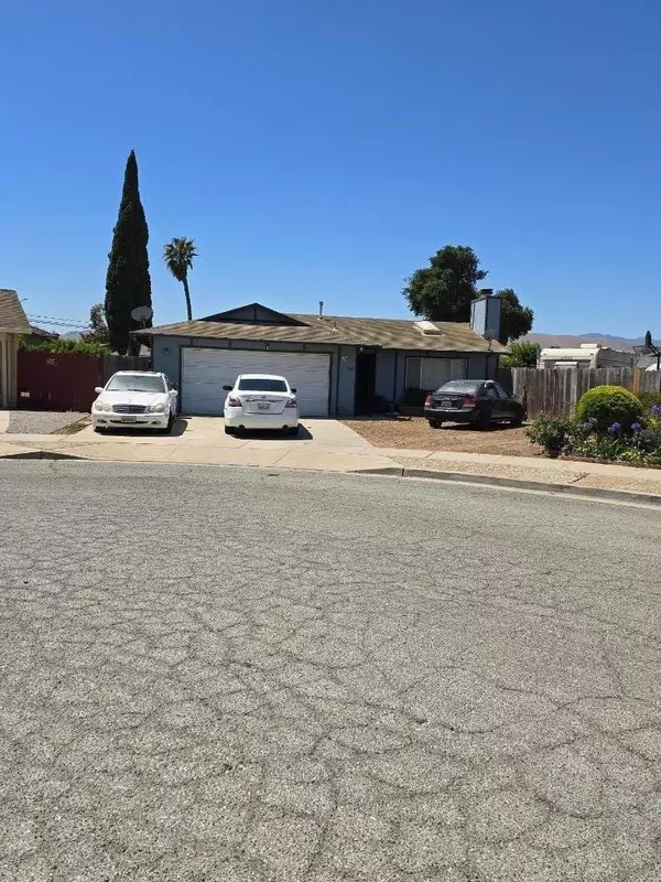 217 San Simeon CT, Greenfield, CA 93927