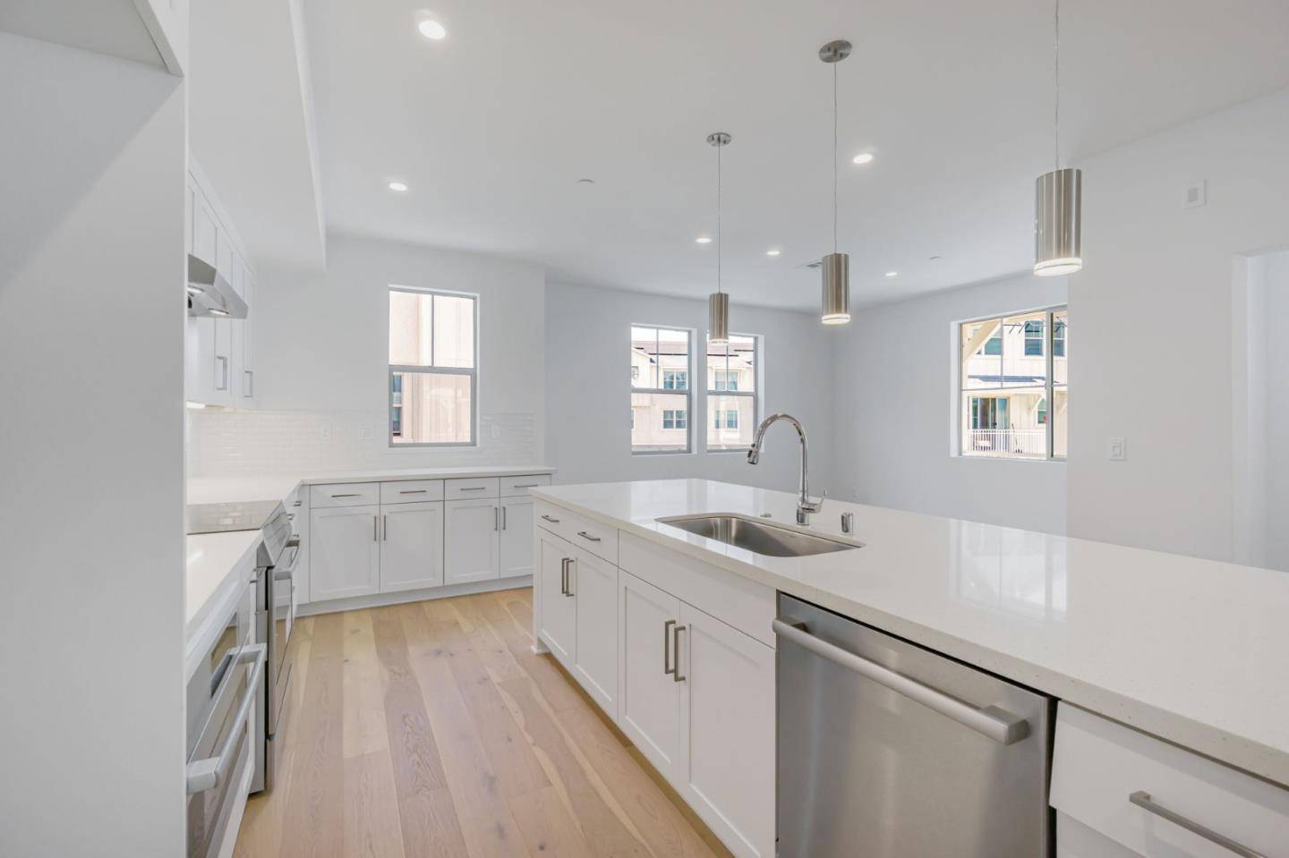 Walnut Creek, CA 94597,225 Oak CIR