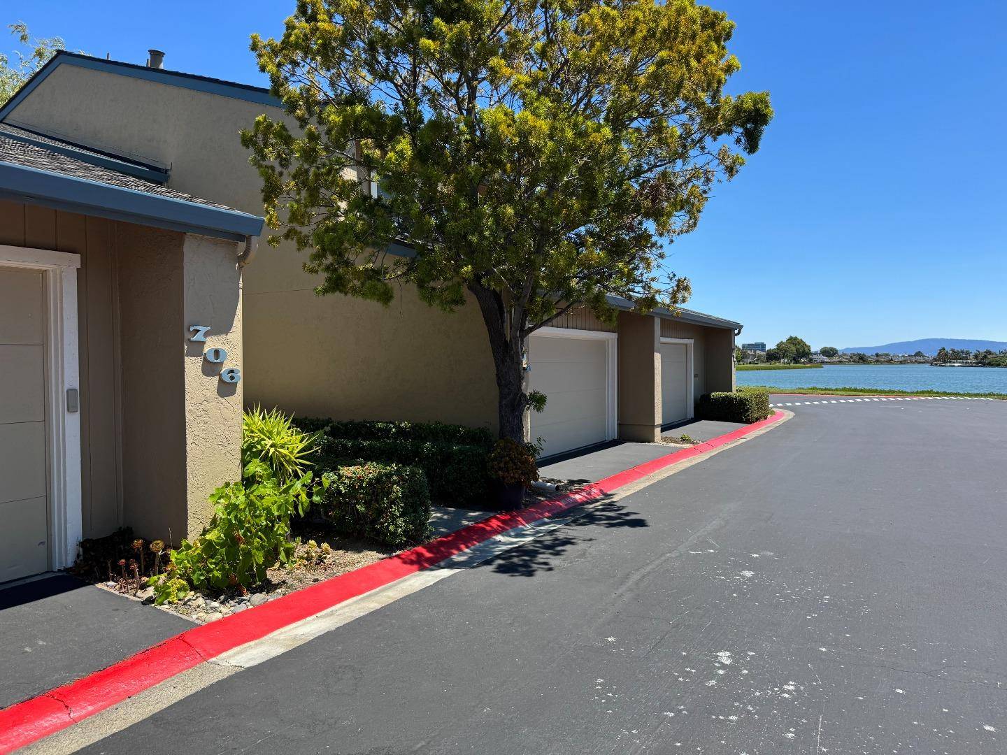 Foster City, CA 94404,706 Celestial LN