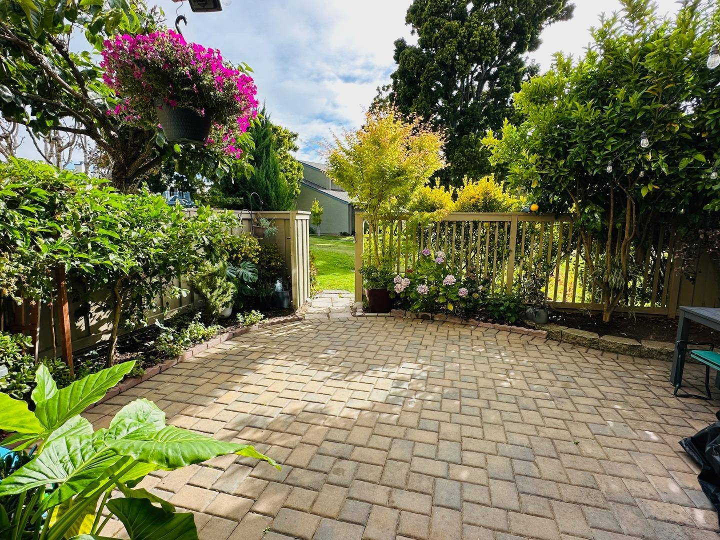 Foster City, CA 94404,706 Celestial LN