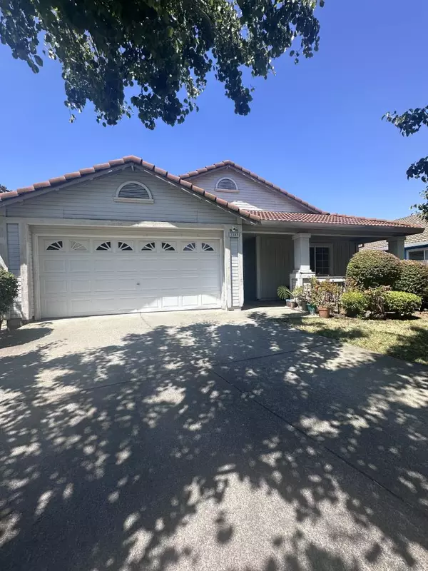 2382 Burgundy WAY, Fairfield, CA 94533