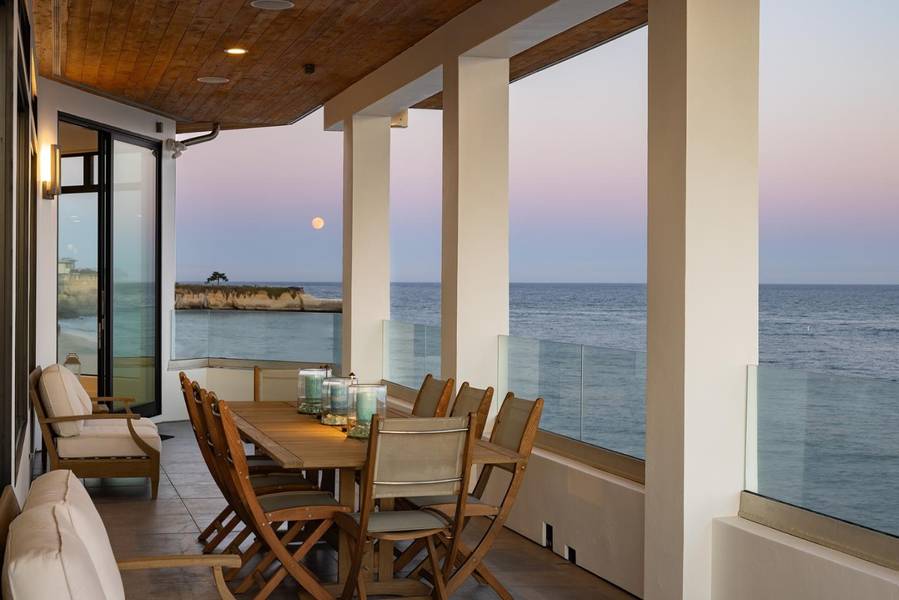 2900 E Cliff DR, Santa Cruz, CA 95062