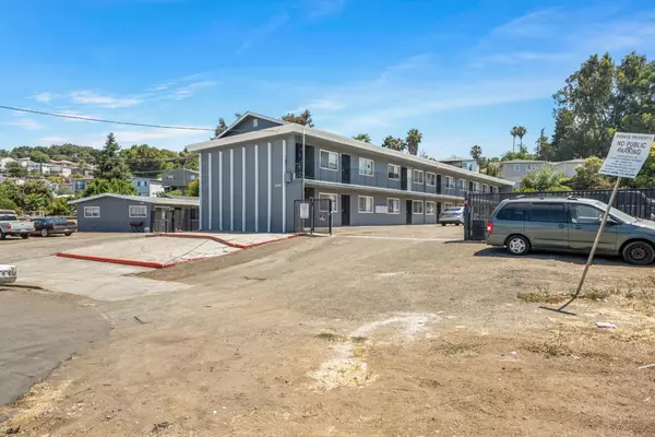 Hayward, CA 94542,24598 Sybil AVE