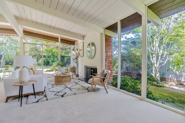 Palo Alto, CA 94306,26 Roosevelt CIR