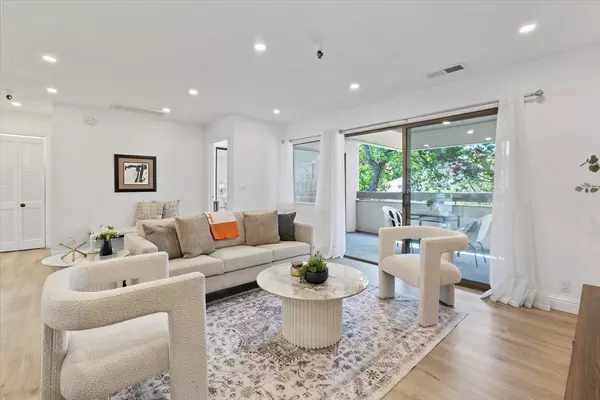 Los Gatos, CA 95032,451 Alberto WAY D244