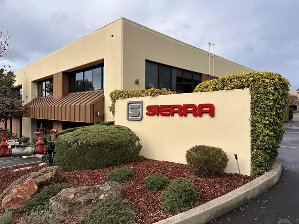 5 Harris CT J K L, Monterey, CA 93940