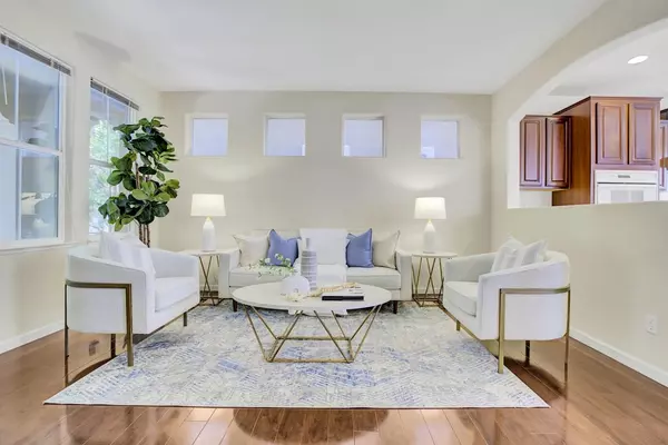San Jose, CA 95136,3072 Mary Helen LN