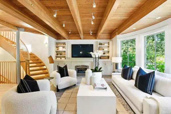 Palo Alto, CA 94306,1630 Portola AVE