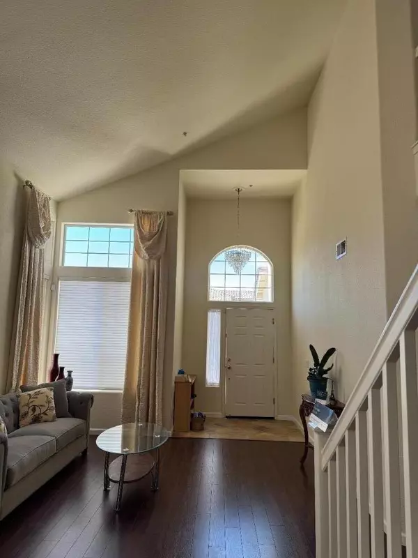 Union City, CA 94587,32425 Pacific Grove WAY