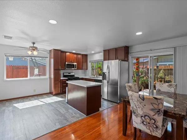 Sacramento, CA 95827,2640 Kansas WAY