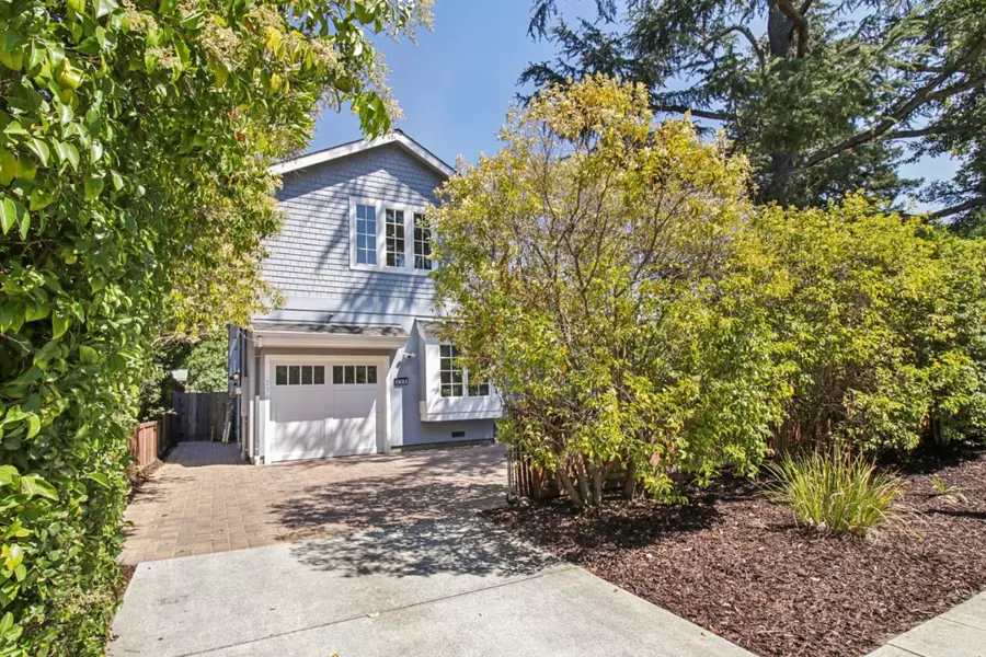 236 Willow RD, Menlo Park, CA 94025