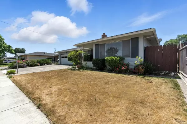 Gilroy, CA 95020,790 Gary ST