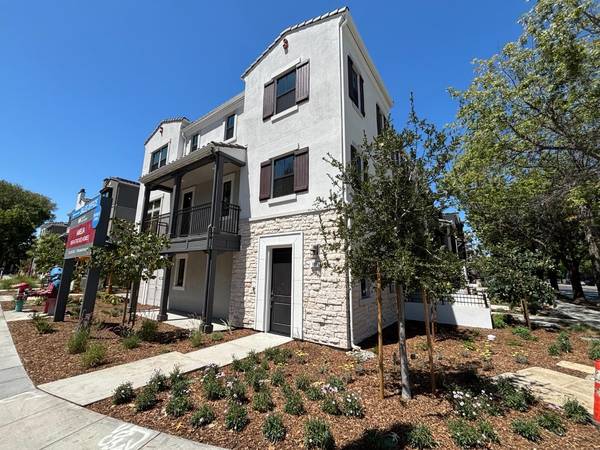 598 S Rengstorff AVE, Mountain View, CA 94040