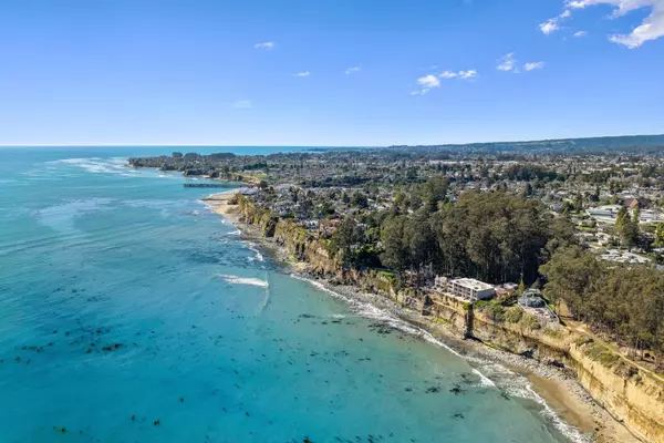 Capitola, CA 95010,108 Grove LN