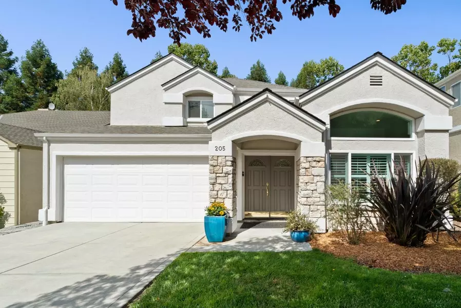 205 Sidesaddle CIR, Scotts Valley, CA 95066