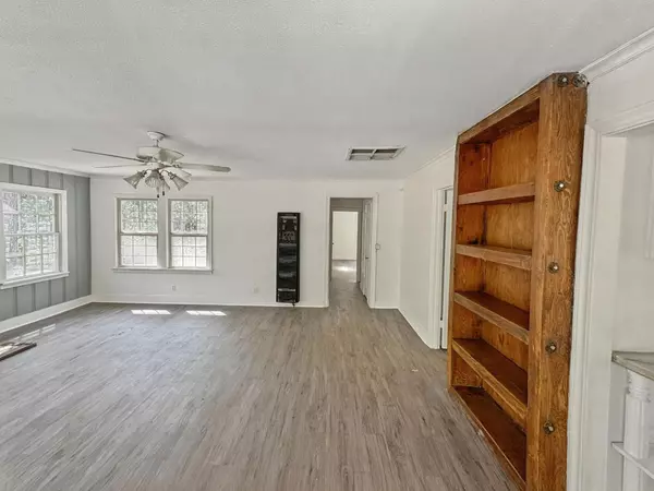 Georgetown, CA 95634,7418 Wentworth Springs RD