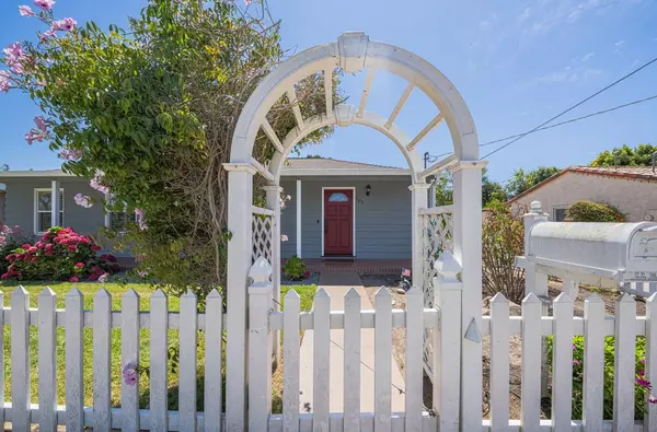 Salinas, CA 93901,106 San Juan DR