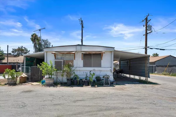 Hanford, CA 93230,923 Goleta WAY