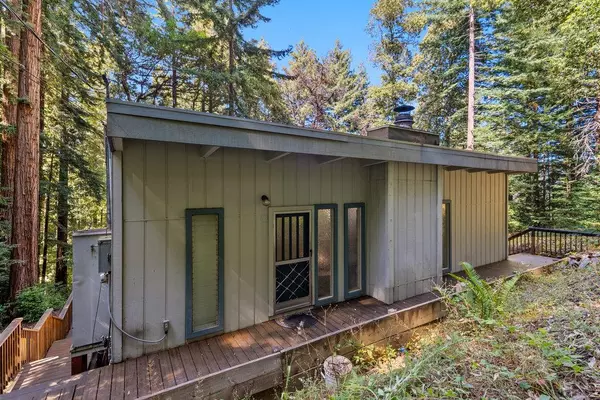 125 Carl DR, Scotts Valley, CA 95066