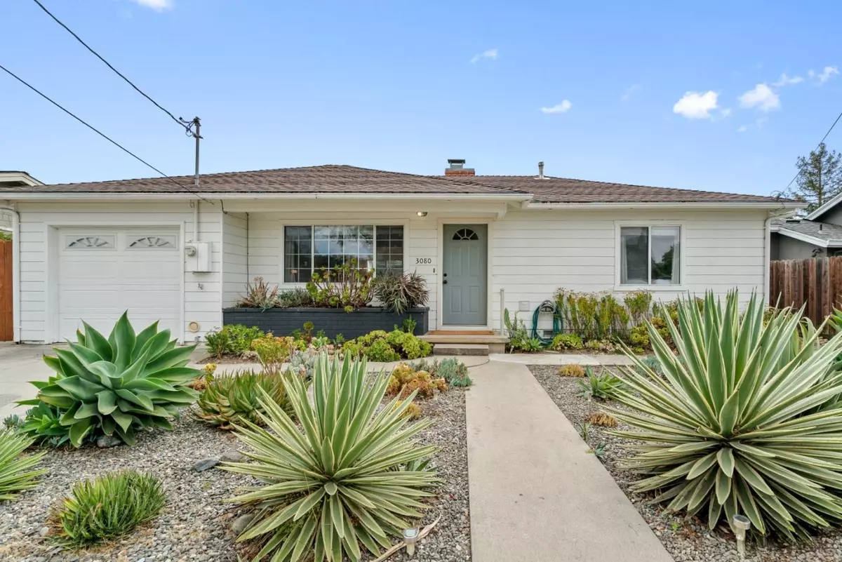 Santa Cruz, CA 95065,3080 Eleanor WAY