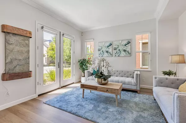 Santa Clara, CA 95054,841 E River PKWY