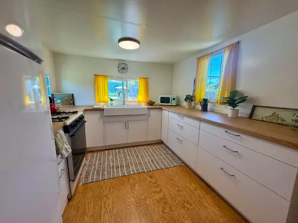 Santa Cruz, CA 95060,2120 N Pacific AVE 53