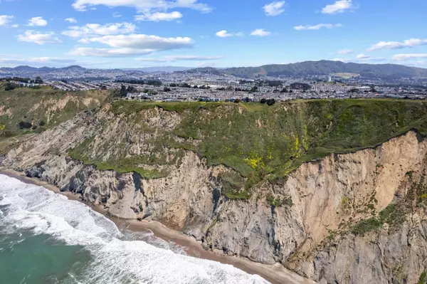 Daly City, CA 94015,1172 87th ST