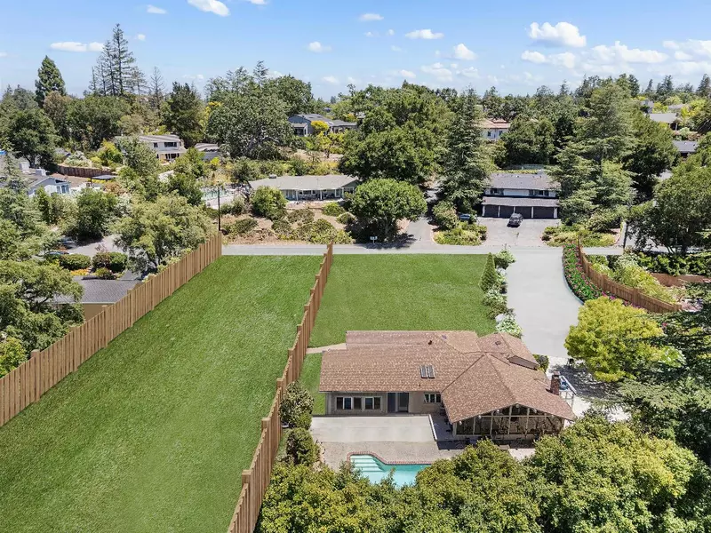 1365-B Fairway DR, Los Altos, CA 94024