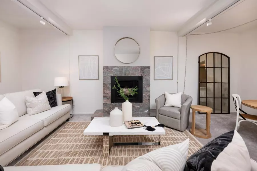 35 28th AVE 106B, San Mateo, CA 94403