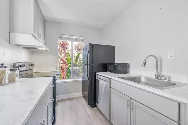 Concord, CA 94520,1680 Laguna ST H