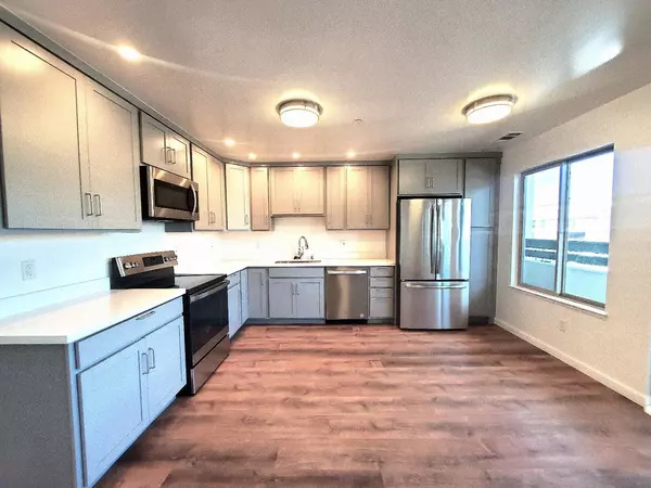 42 37th AVE, San Mateo, CA 94403