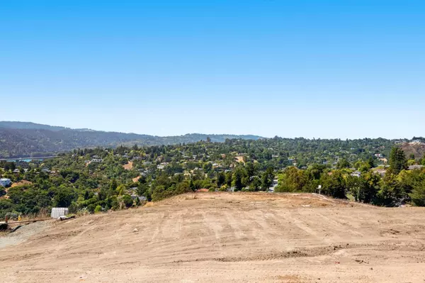 San Mateo, CA 94402,128 Rosewood Lane LN