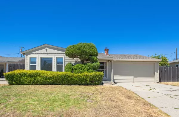 304 Boeing AVE, Salinas, CA 93906