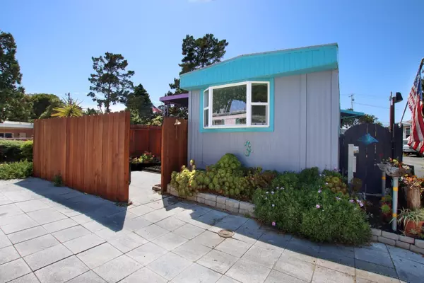 Seacliff, CA 95003,220 Mar Vista 74