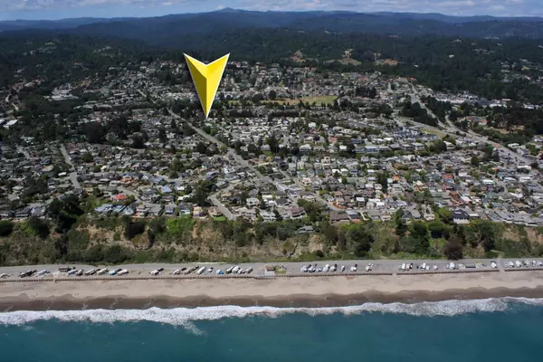 Seacliff, CA 95003,220 Mar Vista 74