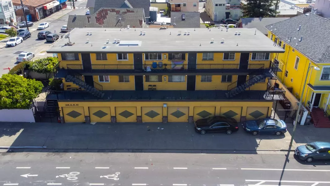 635 E 15th ST, Oakland, CA 94606
