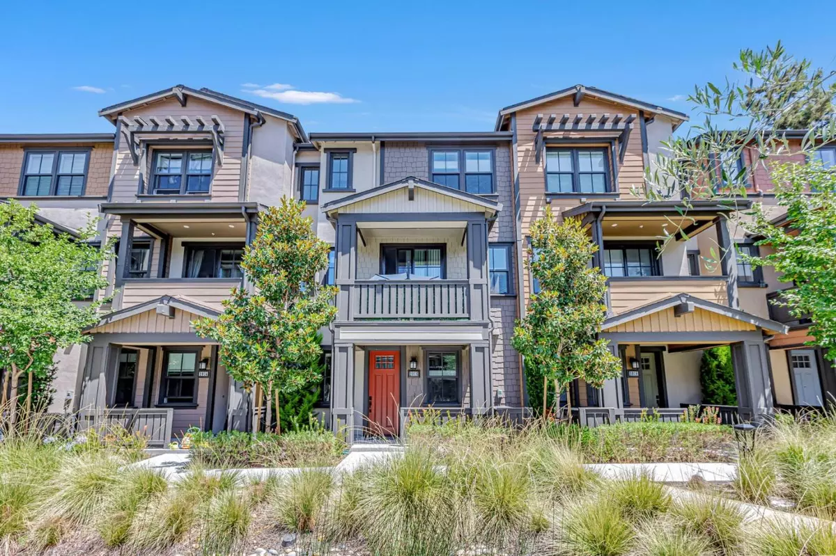 Mountain View, CA 94043,2016 Thea CIR