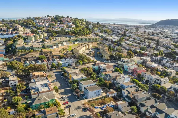 San Francisco, CA 94124,1531 Jerrold AVE