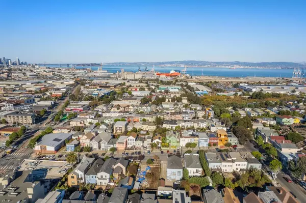 San Francisco, CA 94124,1531 Jerrold AVE